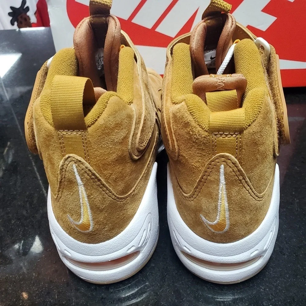 Nike sz wheat